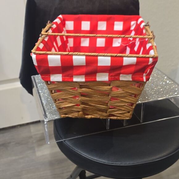 At Home Red & White Checkered Decorative Basket w/Handle - Picture 8 of 9